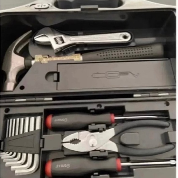 Tools - Picture 2 of 4